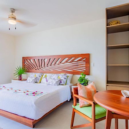 Santamar By Tao Beach Condos With Pool & Walk To Ocean Akumal Exterior photo