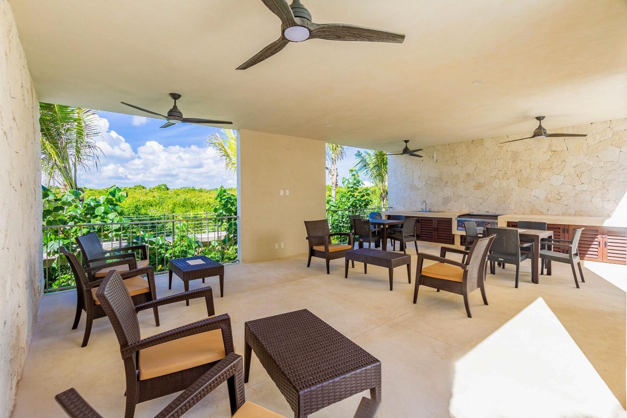 Santamar By Tao Beach Condos With Pool & Walk To Ocean Akumal Exterior photo